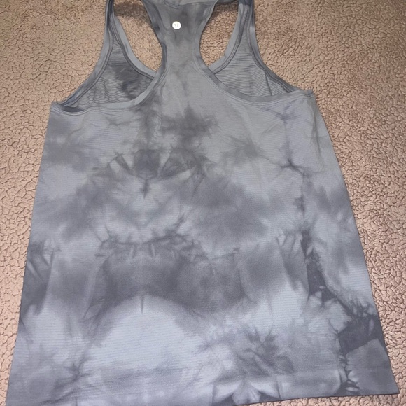 Lululemon Swiftly Tech Racerback Tank Top 2.0 Race Length - Picture 2 of 3